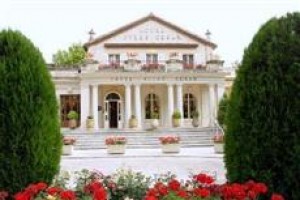 Hotel Jules Cesar voted  best hotel in Arles