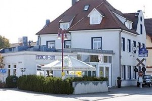 Hotel Knopf und Knopf Erlebniswelt Warthausen voted  best hotel in Warthausen