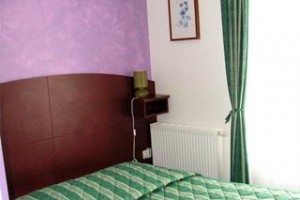 Hotel La Bodega Image