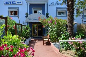 Hotel La Roseraie Fouras voted 2nd best hotel in Fouras