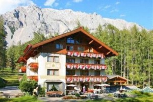 Hotel Larchenhof Image