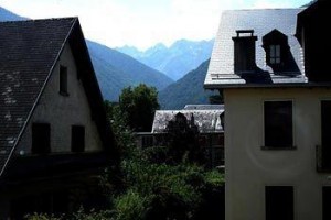 Hotel Le Floreal Bagneres-de-Luchon Image