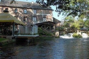 Hotel Le Moulin Des Forges Saint-Omer-en-Chaussee voted  best hotel in Saint-Omer-en-Chaussee