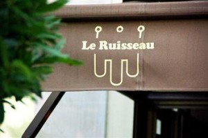 Hotel Le Ruisseau Saint-Mande voted  best hotel in Saint-Mande