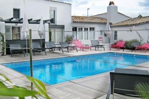 Les bois flottais voted 3rd best hotel in Le Bois-Plage-en-Re