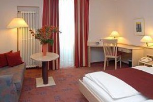 Lindacher Hof Garni voted 4th best hotel in Burghausen