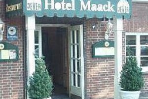 Hotel Maack Image