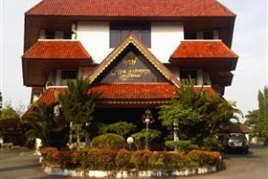 Hotel Mahkota Singkawang Image