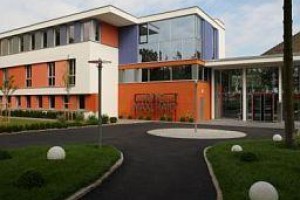 Hotel Maxlhaid Image