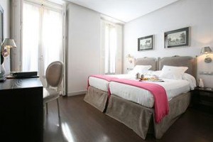 Meninas Hotel Image