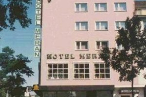 Hotel Meran Hallenbad & Sauna Saarbrucken Image