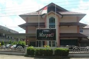 Hotel Merpati Image