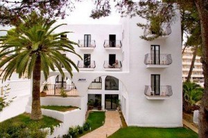 Hotel Morlans Garden Calvia Image