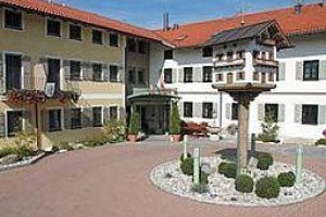 Hotel Neuwirt Sauerlach voted 2nd best hotel in Sauerlach