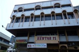 Hotel Newton Petaling Jaya Image