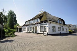 Hotel op Diek Image