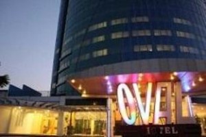 Hotel Oval Image