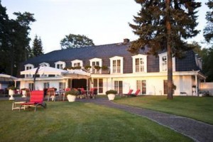 Hotel Palais am See Image