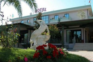 Hotel Parco degli Ulivi Scerne Image