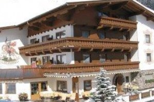 Hotel Pension Sonnleiten Image