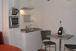 Hotel Pierre Blanche Image