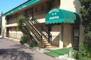 Hotel Pilotel Image