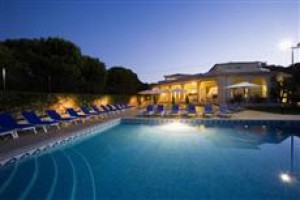 Hotel Pinus Ria Almancil Image