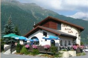 Hotel Pizzeria Selva Zernez Image