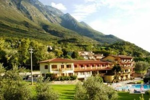 Hotel Residence Val Di Monte Image