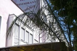 Hotel Bardolino Image