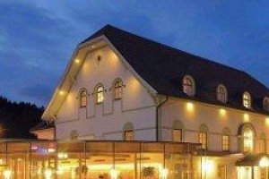 Hotel-Restaurant-Cafe Krainer Image
