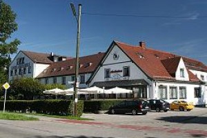 Hotel Restaurant Hubertus Karlsfeld Image