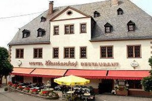 Hotel Restaurant Klausenhof voted  best hotel in Klausen 