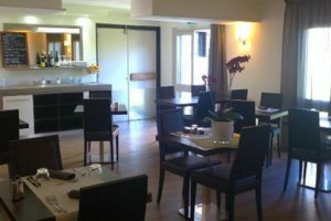 Hotel Restaurant Marmotte Rochefort (France) Image