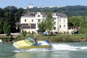 Hotel Restaurant Wachauerhof Marbach an der Donau Image