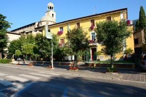 Hotel Ristorante Lepanto Image