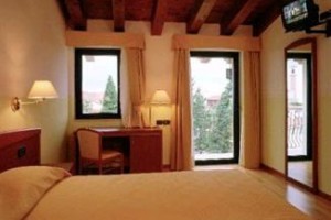 Hotel Ristorante Pedrocchi Image