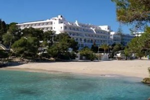 Hotel Rocador Playa Image