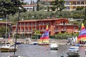 Hotel Rosa Image