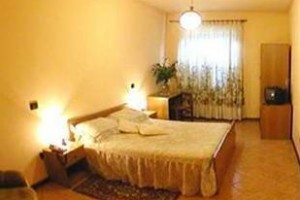 Hotel Sassacci Image