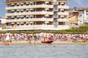 Hotel Savoy Caorle Image