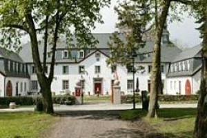 Schloss Auel voted 2nd best hotel in Lohmar