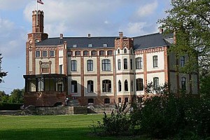 Hotel Schloss Gamehl Wismar Image