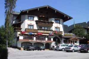 Hotel Schneeberger Image