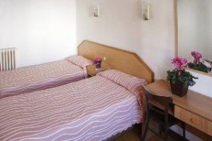 Hotel Setmanes Image