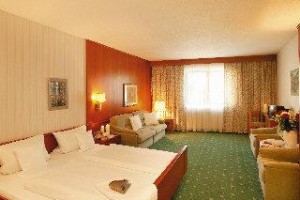 Hotel Sonne Image