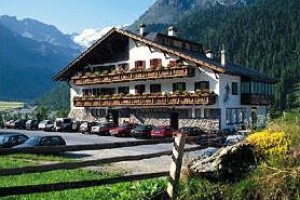 Hotel Sport Robert Image