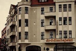 Hotel Srodmiejski Image