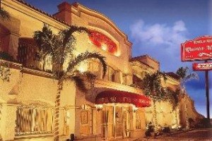 Hotel & Suites Quinta Magna Image