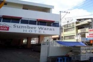 Hotel Sumber Waras Image